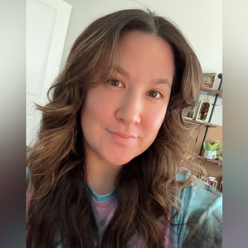 Meet your Posher, Alexis